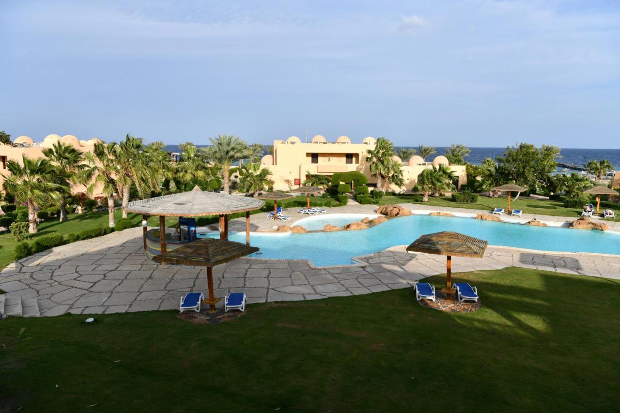 Wadi Lahmy Azur Resort - Soft All-Inclusive Abū Ghuşūn Exteriör bild